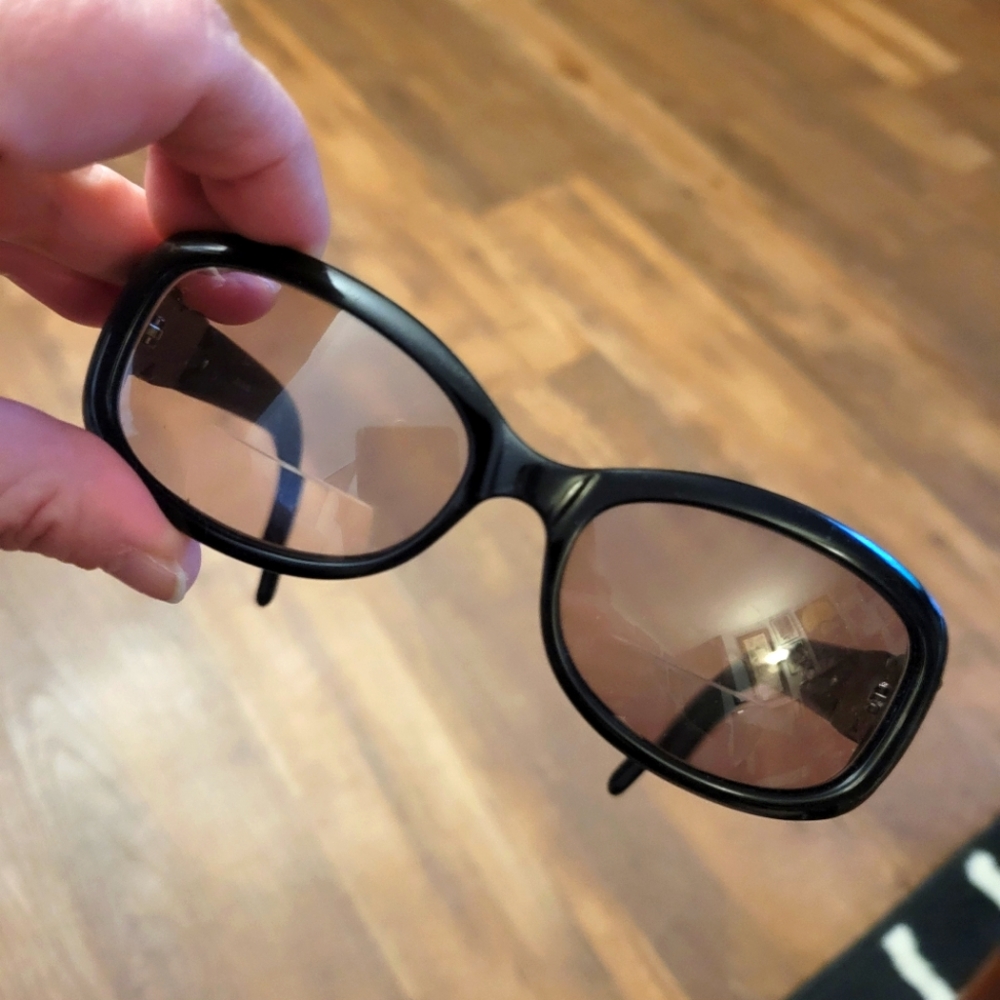 Vera Wang Glasses Frames